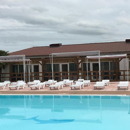 Hotel Restaurant - Le Vieux Pigeonnier Loubressac Экстерьер фото